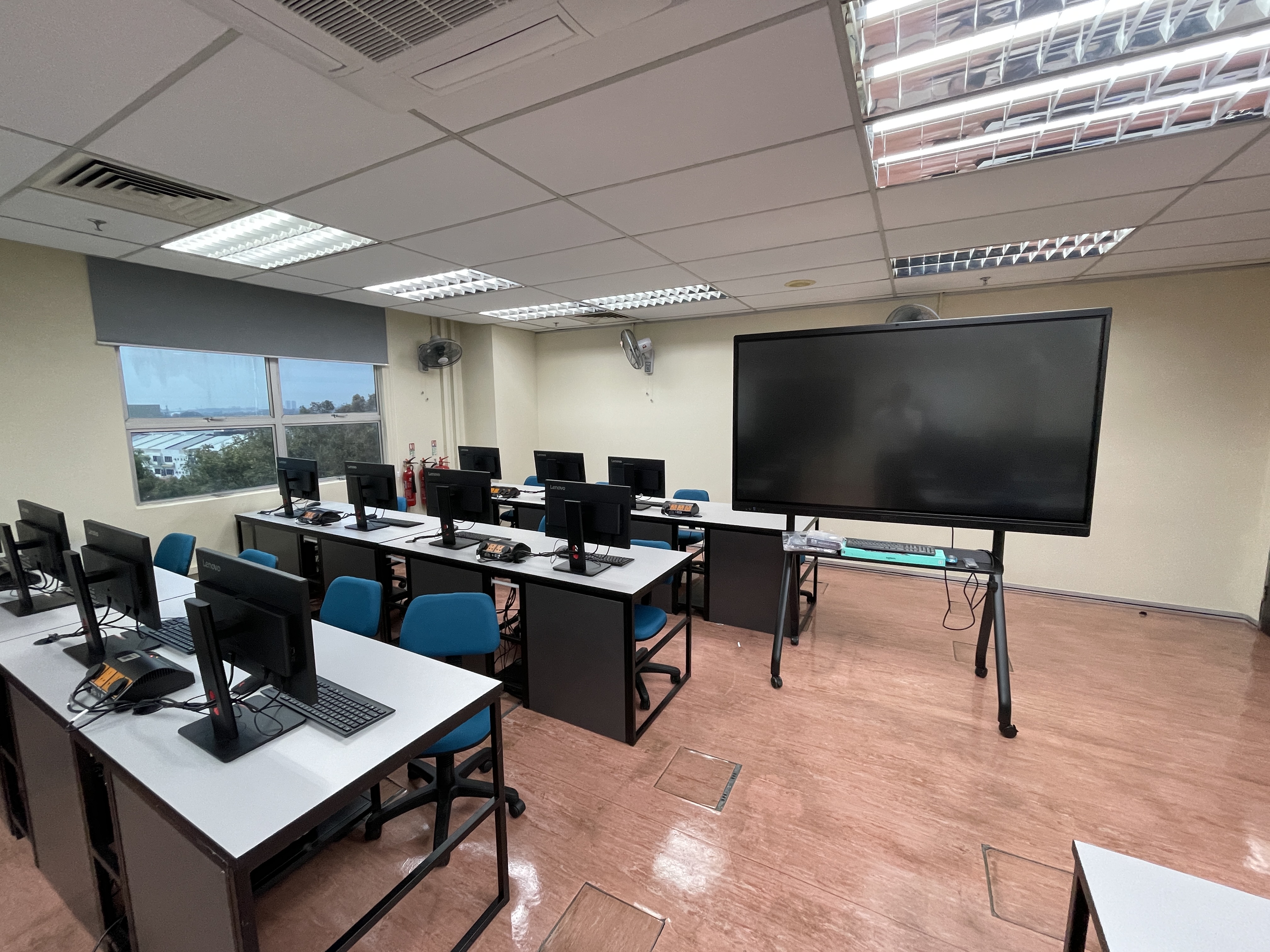 I-Panel Interactive TV